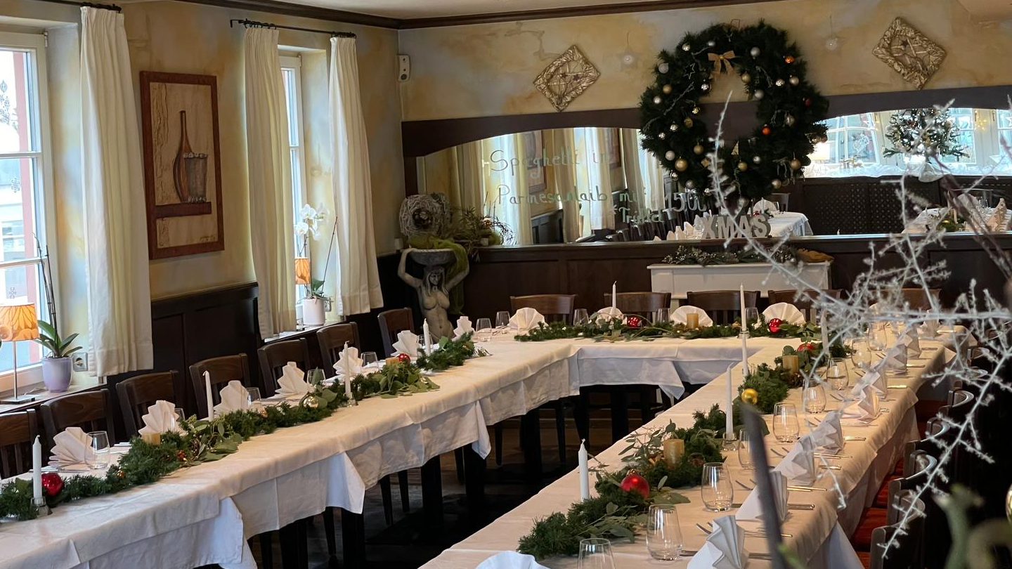 Italienische Spezialitäten bei La Perla Dornhan – frische Küche, Pizza und Pasta.