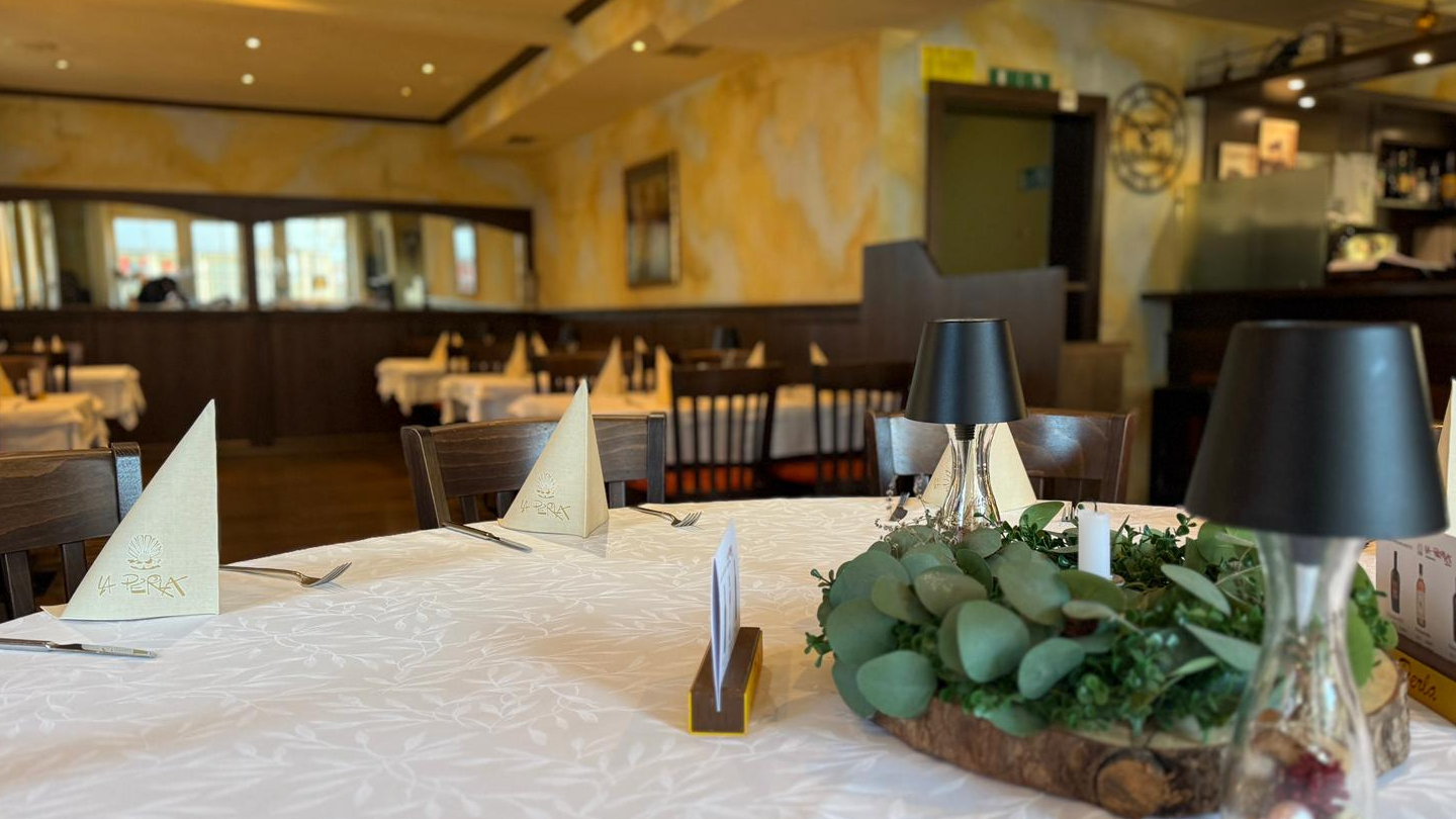 Italienische Spezialitäten bei La Perla Dornhan – frische Küche, Pizza und Pasta.